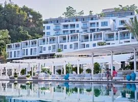 Azar Luxury Suites