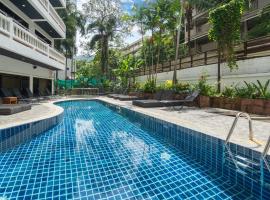 Patong Central Hotel & Apartment, hotel in Patong Beach