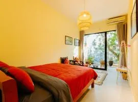 Nusmile home & travel 22 hang Non, Old town