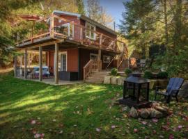 Cabines Niksen, holiday rental in Saint Adolphe D'Howard