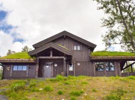 Beautiful Home In Rauland With Sauna, Wifi And 3 Bedrooms, hotell på Rauland