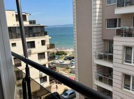 Abel Apartment, allotjament a la platja a Pomorie