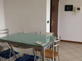 Villa4Holydays - M1 subway