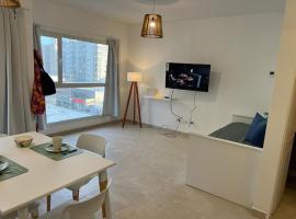 Depto 1 dormitorio vista al mar!!, hotel in Puerto Madryn