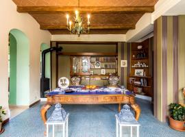 Villa la Ginestra - Charming Country Rooms, hótel í Subbiano