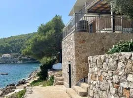 Seaside secluded apartments Cove Lucica, Hvar - 15546