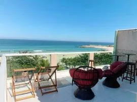 Felicidade in sea front