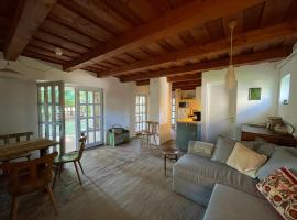 Chez Sári, vila v destinaci Sarud