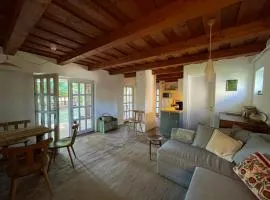 Chez Sári