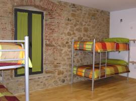 Alberjerte, hotel adaptado en El Torno