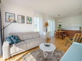 Apartament WIND SurfingBird Dźwirzyno, hotel em Dźwirzyno