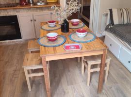 studio 24M, cool les Orres 1650, Hotel in Les Orres