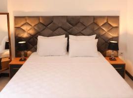 Lion Otel Alaçatı, hotel love din Alacati