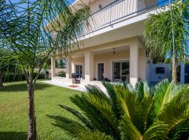 Villa Nisa apartment, holiday home in Fontane Bianche