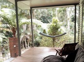 Kaba Kada House - Daintree, hotel in Diwan