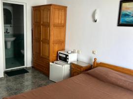 КЪЩА"Перла", hotel em Ravda