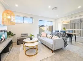 Bardia Convenient Adorable Modern 4 Br House