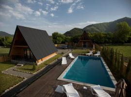 House Guliani Borjomi with pool, rental liburan di Borjomi
