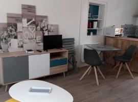 Studio Dinard, apartment in Dinard