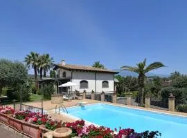 VILLA BIDDIZZA 10, Emma Villas