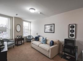 Stay at the Historic Inman, apartment in Champaign
