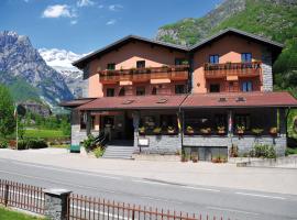 Viesnīca Hotel Ristorante Miramonti pilsētā Val Masino