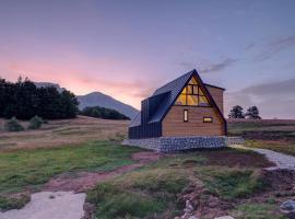 Durmitor sunset, hotel que aceita animais de estima&ccedil;&atilde;o em Žabljak