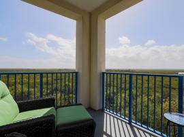 3 Bedroom 2 Bath Oceanwalk Condo With Estuary Views: New Smyrna Beach şehrinde bir otel
