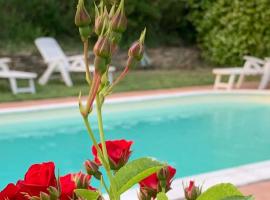 B&B Il Casale Del Ginepro, country house in Migliano