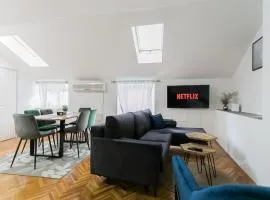 Urban Point - City Centre Pet Friendly Apartment