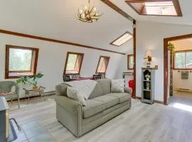 1 Mi to River Pet-Friendly Studio in Milanville!