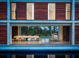 Villa Gris I Private Properties