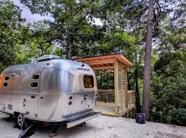 Airstream Caravel 2020 Loblolly Pines Adventure Camp