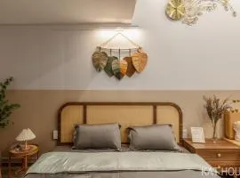 3 bedrooms with lots of natural light, Old Quarter