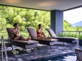 Urari Takeo Garden Terrace Spa Resorts, hôtel à Takeo