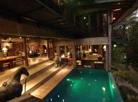 Aayu Hanthana Boutique Hotel