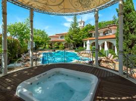 Helena VIP Villas and Suites - Half Board, cottage in Sunny Beach