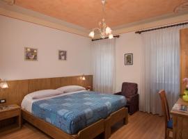Hotel Centrale, hotel v destinaci Alleghe