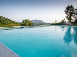 Luxury Country Villa Daniele, casa o chalet en Poggio Sommavilla
