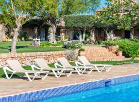 Outstanding Finca RÚSTICA FELOSTAL with Sauna&Pool, cheap hotel in Son Ferriol