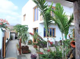 Pipi's Guest House, B&B di Sao Filipe