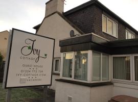 Ivy Cottage-Serviced accommodation, hotel em Dyce