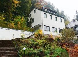 Ferienwohnung Haus Schöneck、Schöneckenのホテル