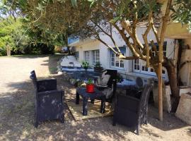 Hotel Restaurant L'Oustal, hotel v destinaci Barbotan-les-Thermes