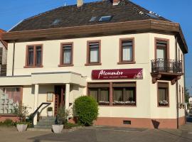 Hotel Alessandro, hotel with parking in Neuried