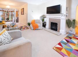 Charming family house in High Wycombe, vacation rental in Buckinghamshire