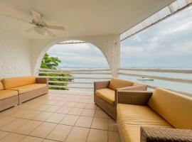 Live an adventure in Taboga 1: Taboga'da bir plaj oteli