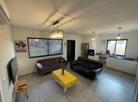 Roni’s place, apartamentai su virtuve mieste Bnei Yehuda