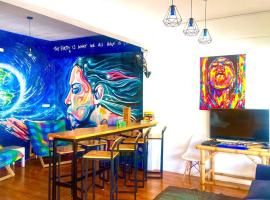 See Sea Backpackers House, hotel in Ban Tai