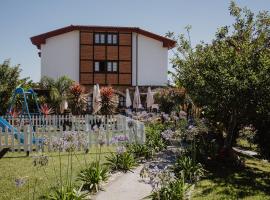 Hotel Cueli, familiehotel i Viveda